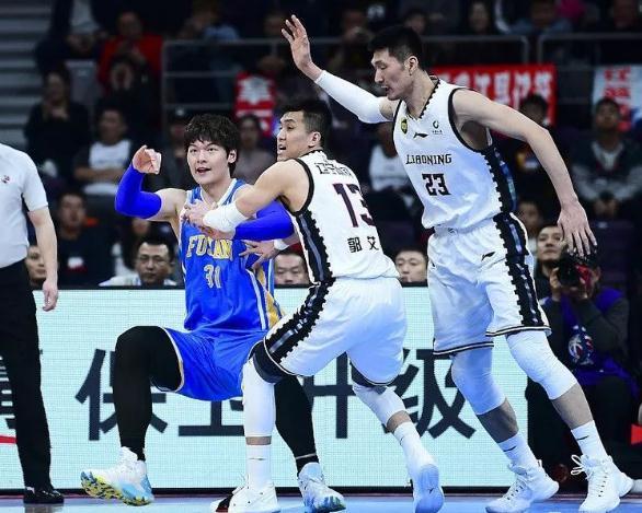  杜塞尔多夫, 最后时刻防线失误痛失好局