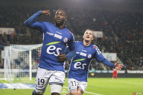  斯特拉斯堡终场前乌龙送礼雷恩笑纳三分